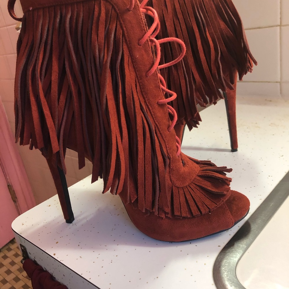 Open Toe Shoe - image 2